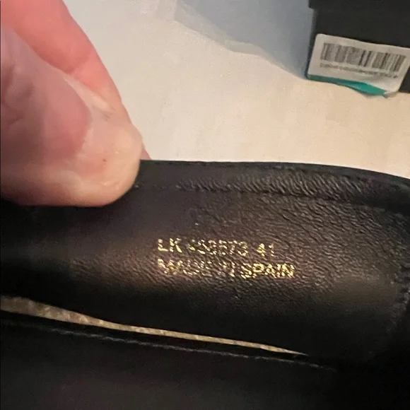 Saint Laurent Black leather espadrilles - Picture 4 of 7